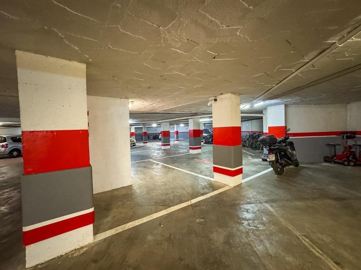 Palm 2f A Stylish Seaside With Parking Marbella