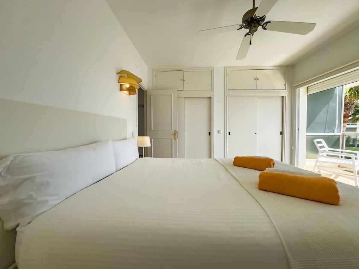 Palm 2f A Stylish Seaside Apartment