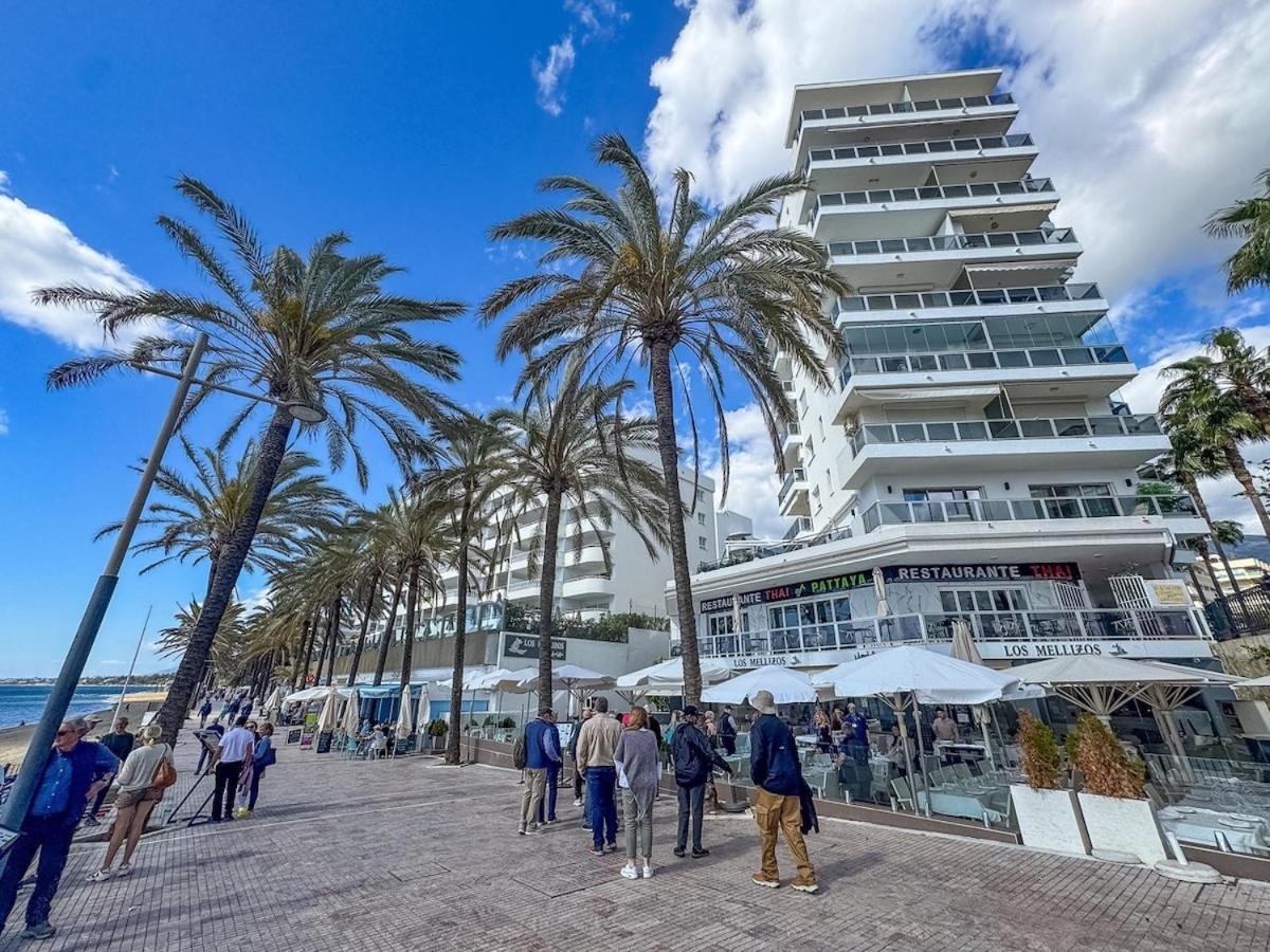 Palm 2f A Stylish Seaside *